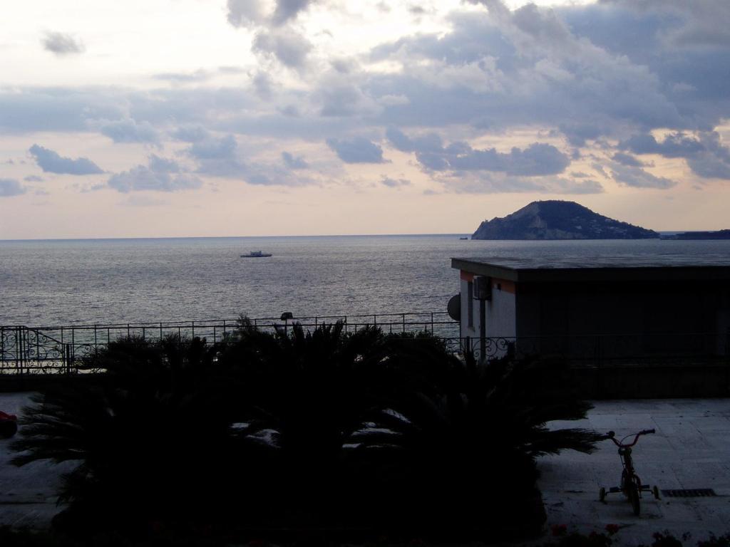 Miramare Residencia Pensión Pozzuoli Exterior foto