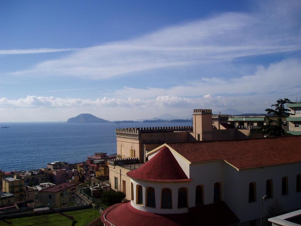 Miramare Residencia Pensión Pozzuoli Exterior foto