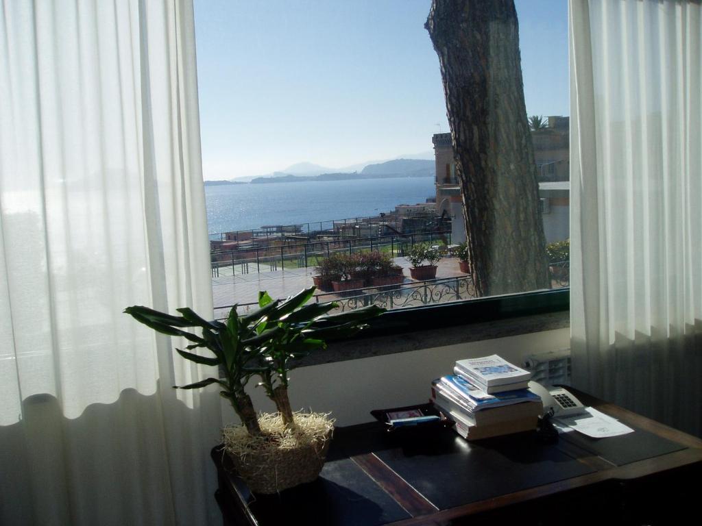 Miramare Residencia Pensión Pozzuoli Habitación foto