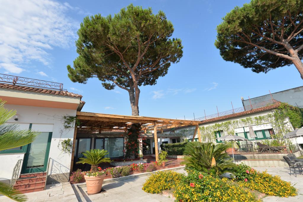 Miramare Residencia Pensión Pozzuoli Exterior foto